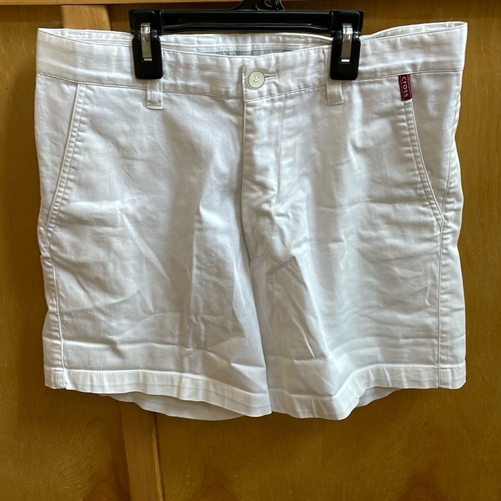 Cross | White Cotton/Elastane Blend Shorts | Size S